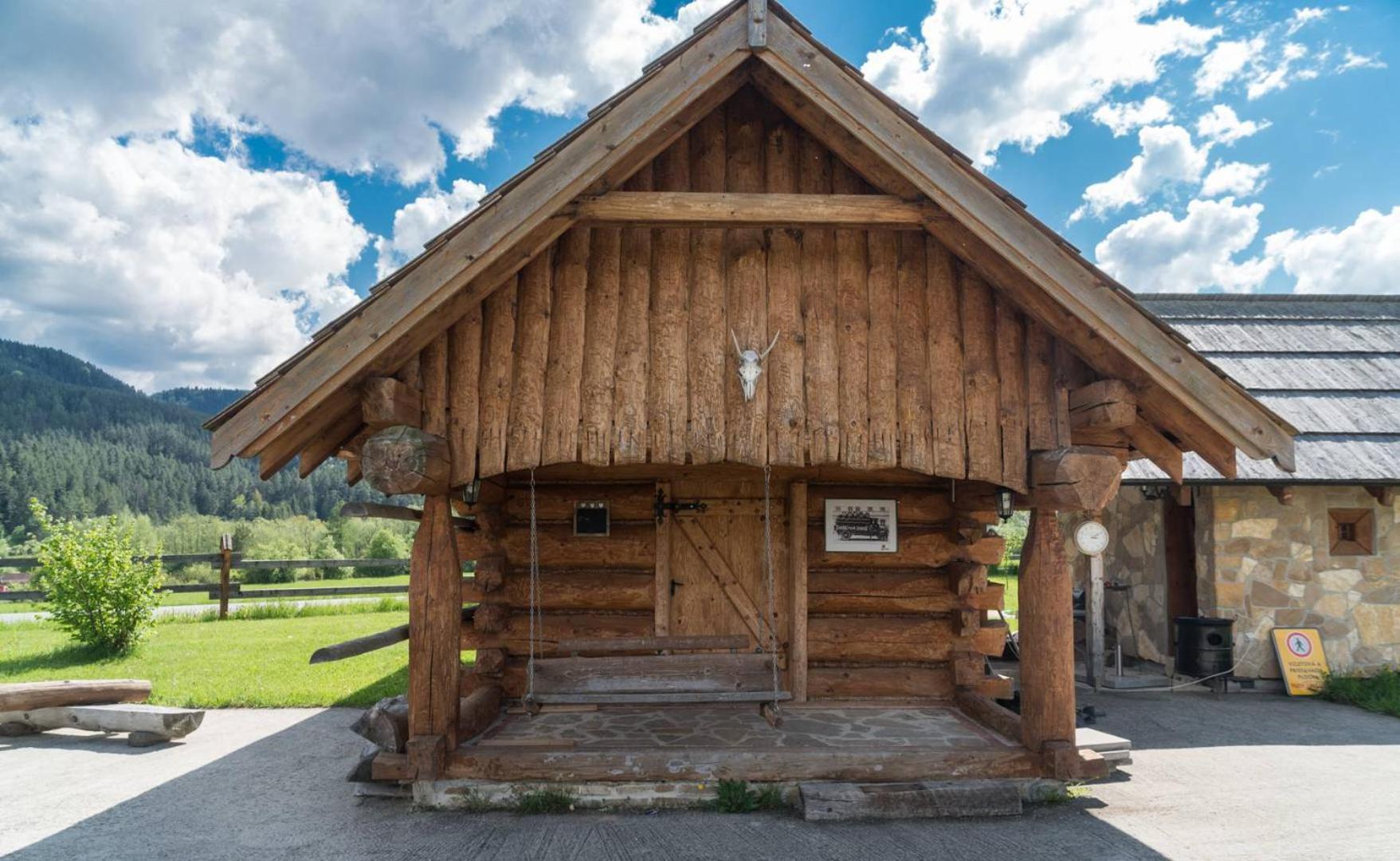 Penzion Maly Majer Podlesok Hotel Hrabusice Exterior photo